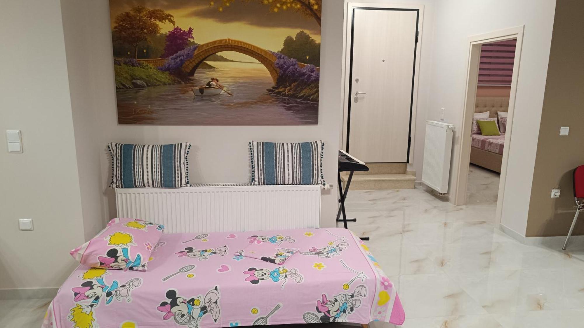 Ebony And Ivory Suites Drosziá Kültér fotó
